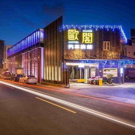 Ouge Motel - Fengshan Kaohsiung Luaran gambar